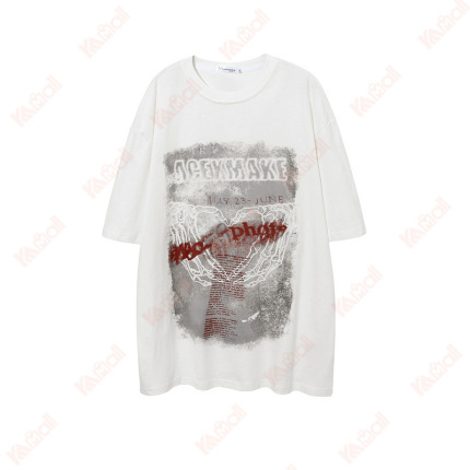 white t shirt